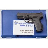 Smith & Wesson Mod. SW 99, im Koffer Kal. 9 mm Luger, Nr. SAA5753. Blanker Lauf, Länge 4-1/4". 16-