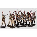 Zehn napoleonische Elastolin-Soldaten im Marsch, mit Gewehr Zehn napoleonische Figuren, Elastolin, 7