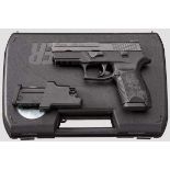 Sig Sauer P 250 DCc, im Koffer Kal. 9 mm Luger, Nr. EA 003697. Nummerngleich. Blanker Lauf, Länge 98