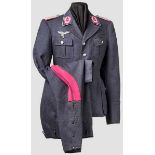 Uniform für Majore im Generalstab Maßgeschneiderter Rock aus luftwaffenblauem Gabardine mit