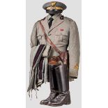 Uniformensemble für einen Offizier der italienischen Pioniertruppe Schirmmütze für Offiziere,