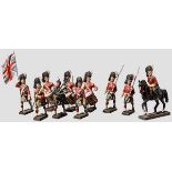Zehn Lineol-Schotten mit Fahnenträger und Offizier zu Pferd Zehn schottische Figuren, Lineol, 7 cm-