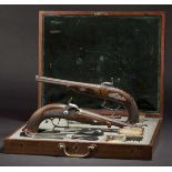 Ein Paar Perkussionspistolen im Kasten, deutsch um 1850 Achtkantige, bräunierte Läufe mit