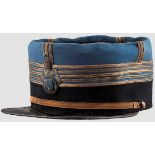 Käppi für Offiziere der "Guardia Nobile" Korpus aus blaugrauem Tuch mit schwarzem Besatzband und