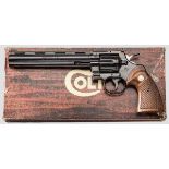Colt Python Model Revolver, im Karton Kal. .357 Mag., Nr. K09635. Blanker, ventilierter Lauf,