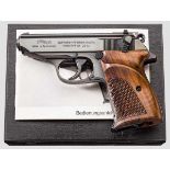 Walther PPK, Ulm, in Box Kal. .22 l.r., Nr. 130538LR. Nummerngleich. Blanker Lauf. Zehnschüssig. Dt.