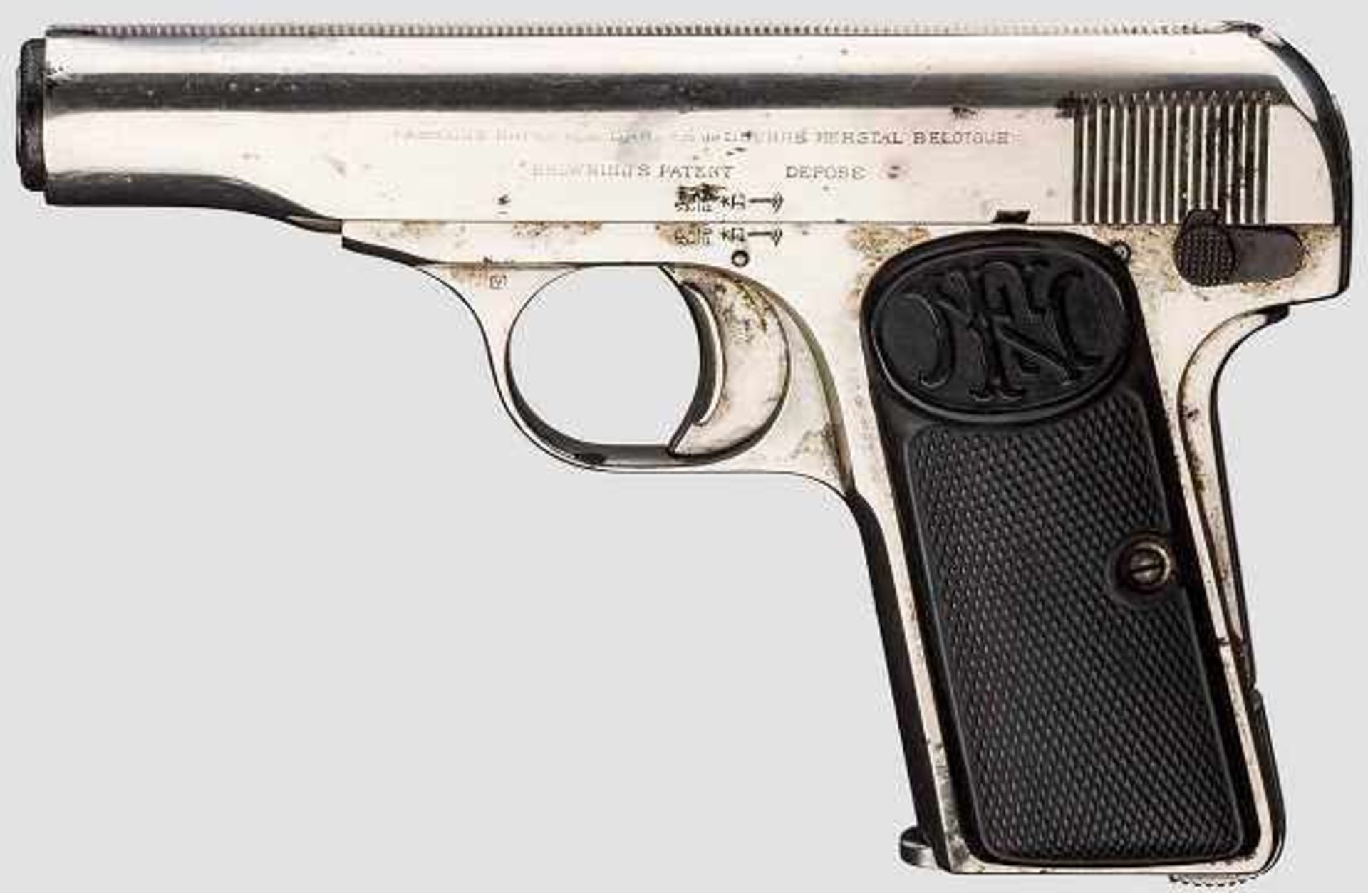 FN Mod. 1910, vernickelt Kal. 7,65 mm, Nr. 51232. Nummerngleich. Blanker Lauf. Siebenschüssig.