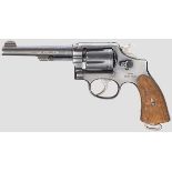 Smith & Wesson M & P, Polizei Bayern Kal. .38 S & W, Nr. V106910. Nummerngleich. Blanker Lauf, Länge