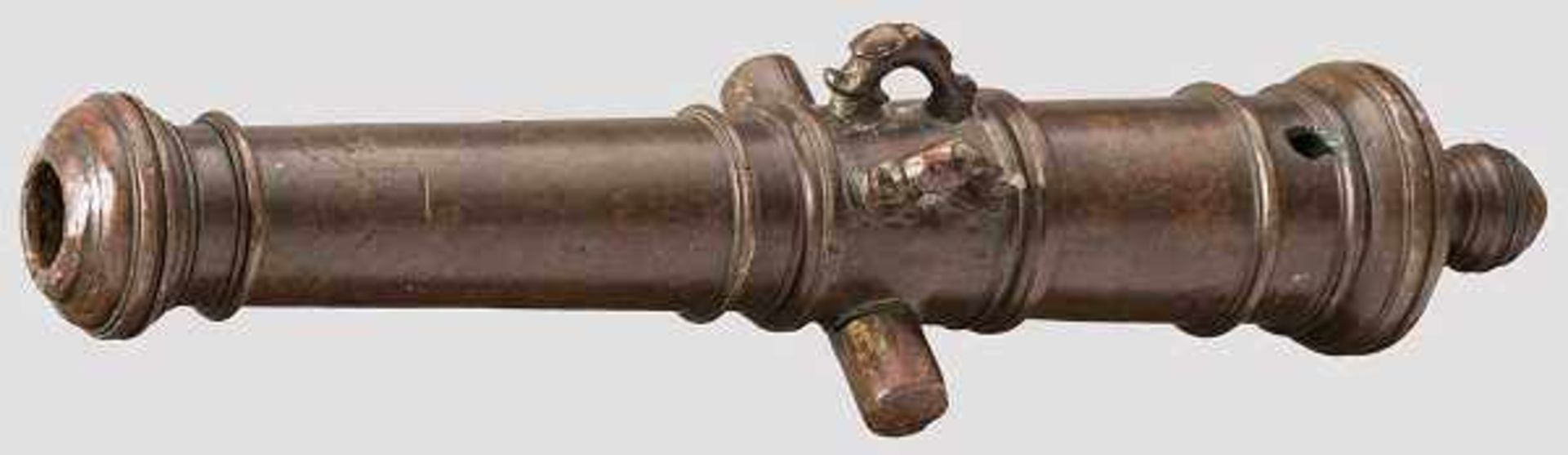 Rohr einer Modellkanone, deutsch um 1700 Fein gearbeitete Miniatur eines barocken Geschützrohres aus