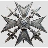 Spanienkreuz in Silber mit Schwertern - Meybauer-Fertigung In Silber geprägtes Kreuz des Berliner