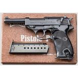 Walther P 1, Polizei (BMI - BGS), zu Einstecksystem Nr. 053 Kal. 9 mm Luger, Nr. 293053.