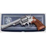 Smith & Wesson Mod. 66-1, "The .357 Combat Magnum Stainless", im Karton Kal. .357 Mag., Nr. 57K6478.