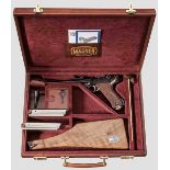 Parabellum Mauser, Lange Pistole 08, im Koffer Kal. 9 mm Luger, Nr. 11.015710. Nummerngleich.