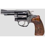 Smith & Wesson Mod. 37, "The .38 Chief's Special Airweight" Kal. .38 Spl., Nr. 217355. Blanker Lauf,