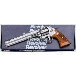 Smith & Wesson Mod. 686-1, "The Distinguished Combat Magnum Stainless", im Karton Kal. .357 Masg.,