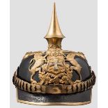 Helm 1897 für Offiziere der Landwehr-Kavallerie Schwarz lackierte Lederglocke mit goldenen