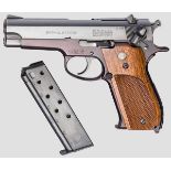 Smith & Wesson Mod. 39, "1st Generation DA 9 mm" Kal. 9 mm Luger, Nr. 36600. Blanker Lauf, Länge 4".