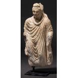 Steinerner Buddha, Gandhara-Kultur, 3. Jhdt. n. Chr. Dunkler Schiefer mit Resten von