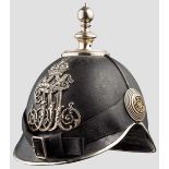 Helm für Mannschaften der k. k. Wiener Sicherheitswache um 1900 Korpus aus schwarz lackiertem