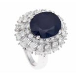 Saphir-Brillant-Ring WG 750/000 mit einem feinen oval fac. Saphir 5,01 ct in guter Farbe und