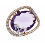 Amethyst-Brillant-Ring RG 750/000 mit einem excellenten oval fac. Amethyst 10,35 ct in excellenter