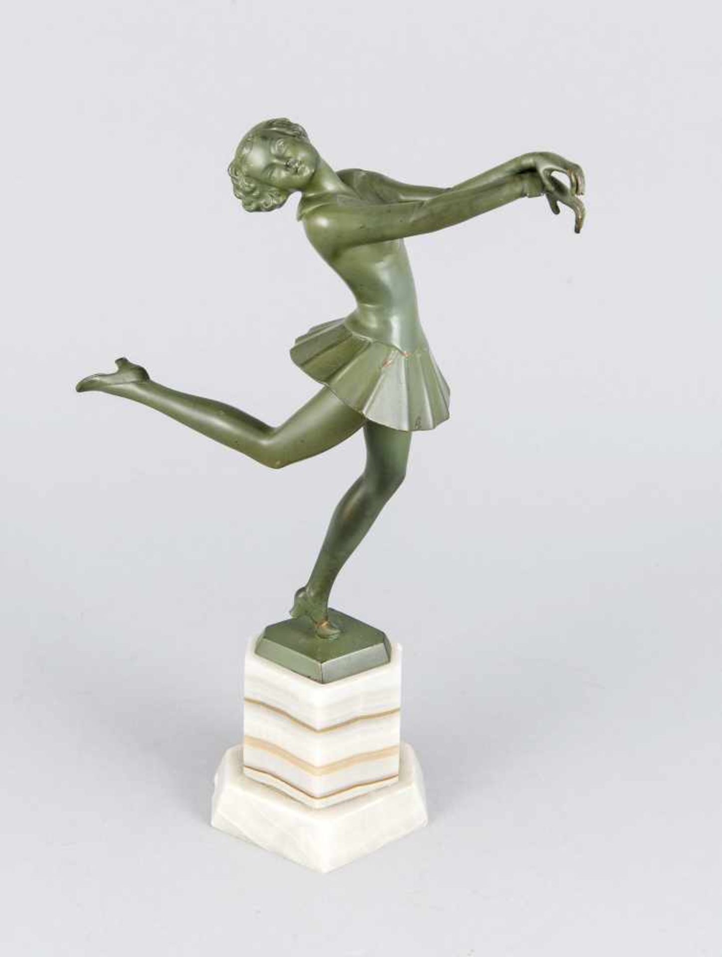 Josef Lorenzl (1892-1950), Bildhauer in Wien, Ausdruckstänzerin. Bronze grün patiniert, heller