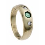 Smaragd-Brillant-Ring GG 585/000 mit einem oval fac. Smaragd 0,55 ct in guter Farbe und 2