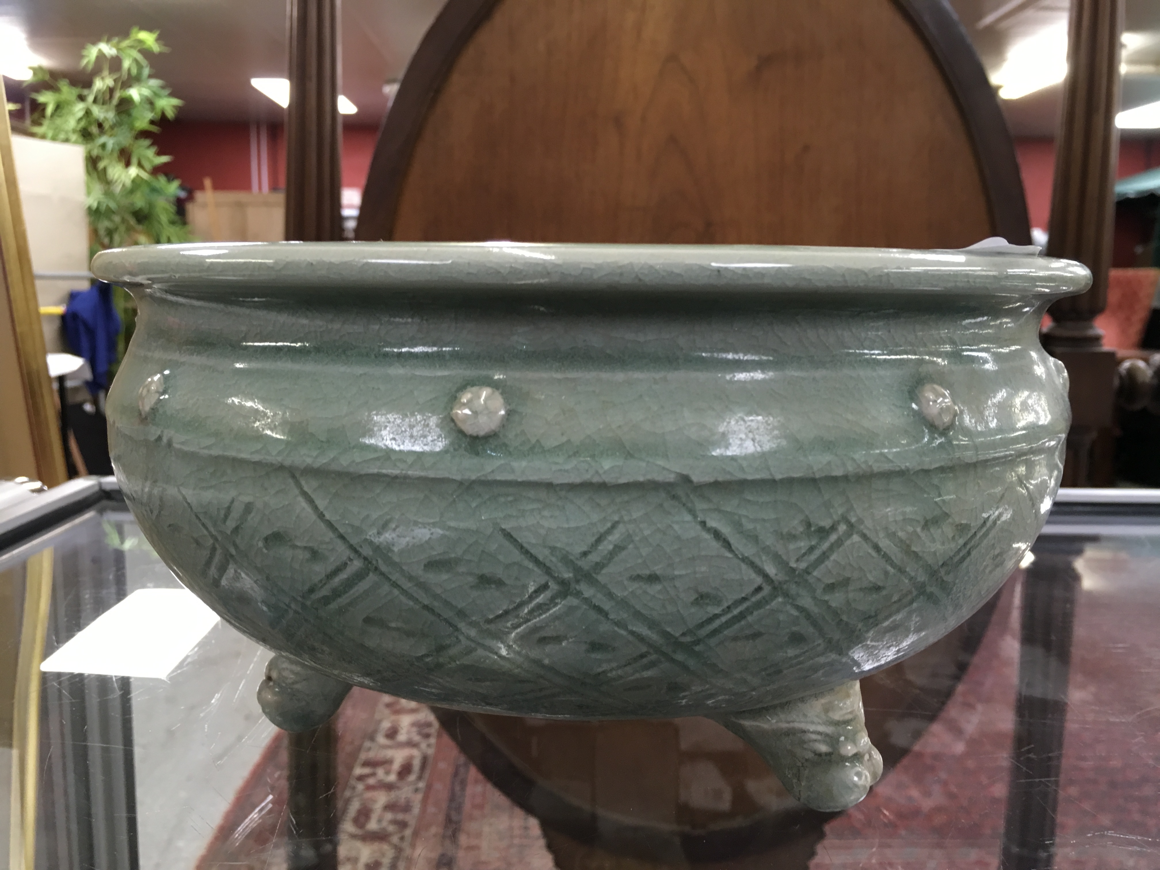 CHINESE CELADON BOWL ON TRIPOD FEET, - Image 6 of 8