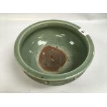 CHINESE CELADON BOWL ON TRIPOD FEET,