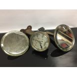 WATFORD BRASS VINTAGE CAR SPEEDOMETER AND TWO BRASS CAR MIRRORS ONE WITH BRACKET