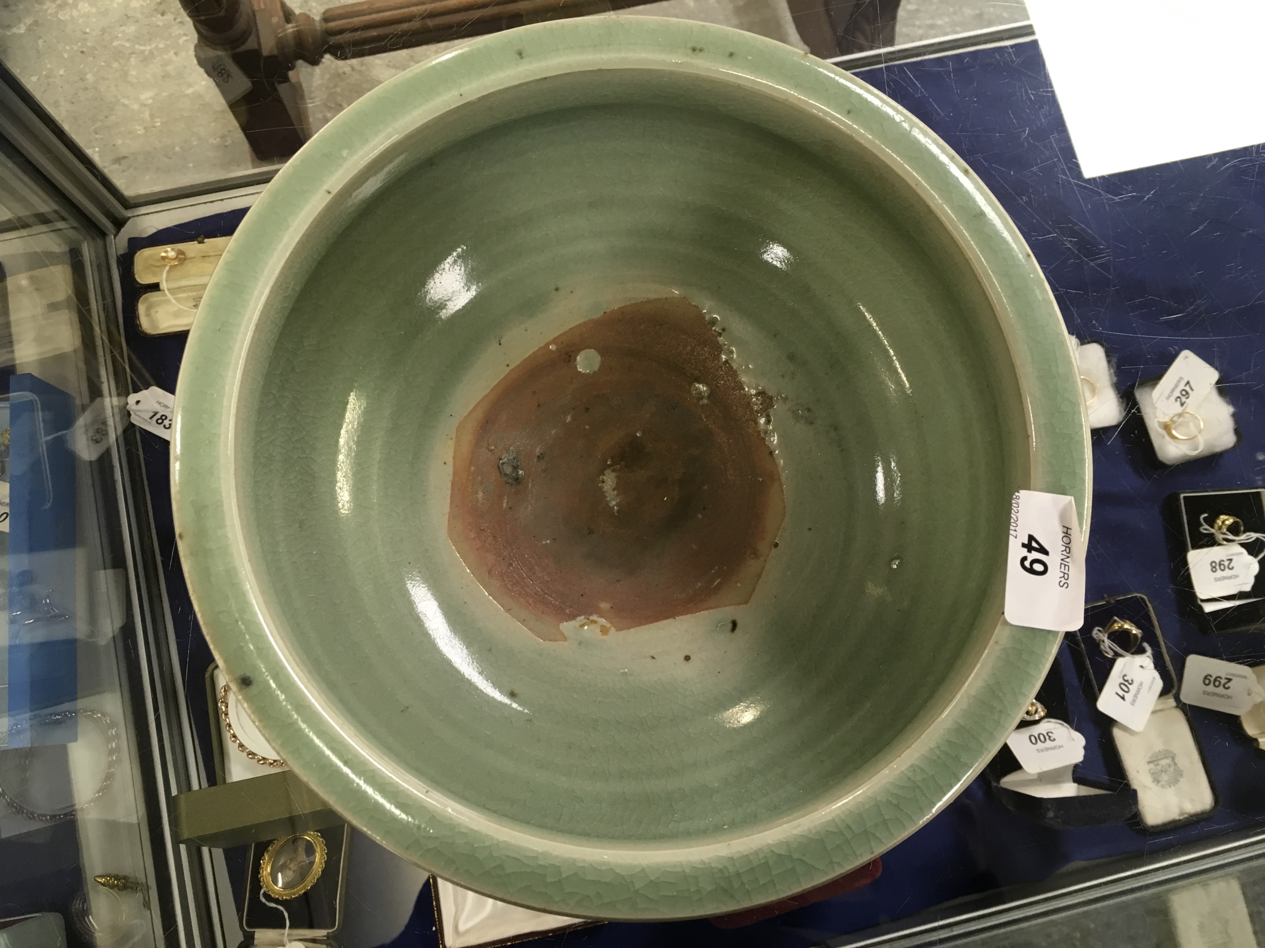 CHINESE CELADON BOWL ON TRIPOD FEET, - Image 3 of 8