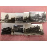 GROUP OF RP POSTCARDS SHOWING LNER RAILWAY ENGINES (30)