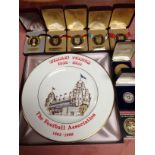 CIRCA 1985-8 FOOTBALL SOUVENIR MEDALS (8) 1988 WEMBLEY COMMEMORATIVE PLATE (9 ITEMS)