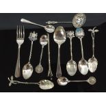 11 ITEMS OF SILVER COLLECTABLE FLAT-WARE