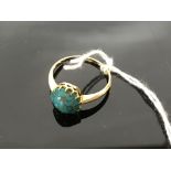 18 K GOLD LADY'S RING WITH TURQUOISE