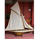 LARGE MODEL POND YACHT,