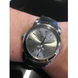 GENTS ROTARY REVELATION WRIST WATCH, QUARTZ MOVEMENT CHAMPAGNE DIAL STAINLESS STEEL CASE AND BEZEL,