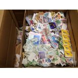 BOX OF GB AND OVERSEAS LOOSE STAMPS