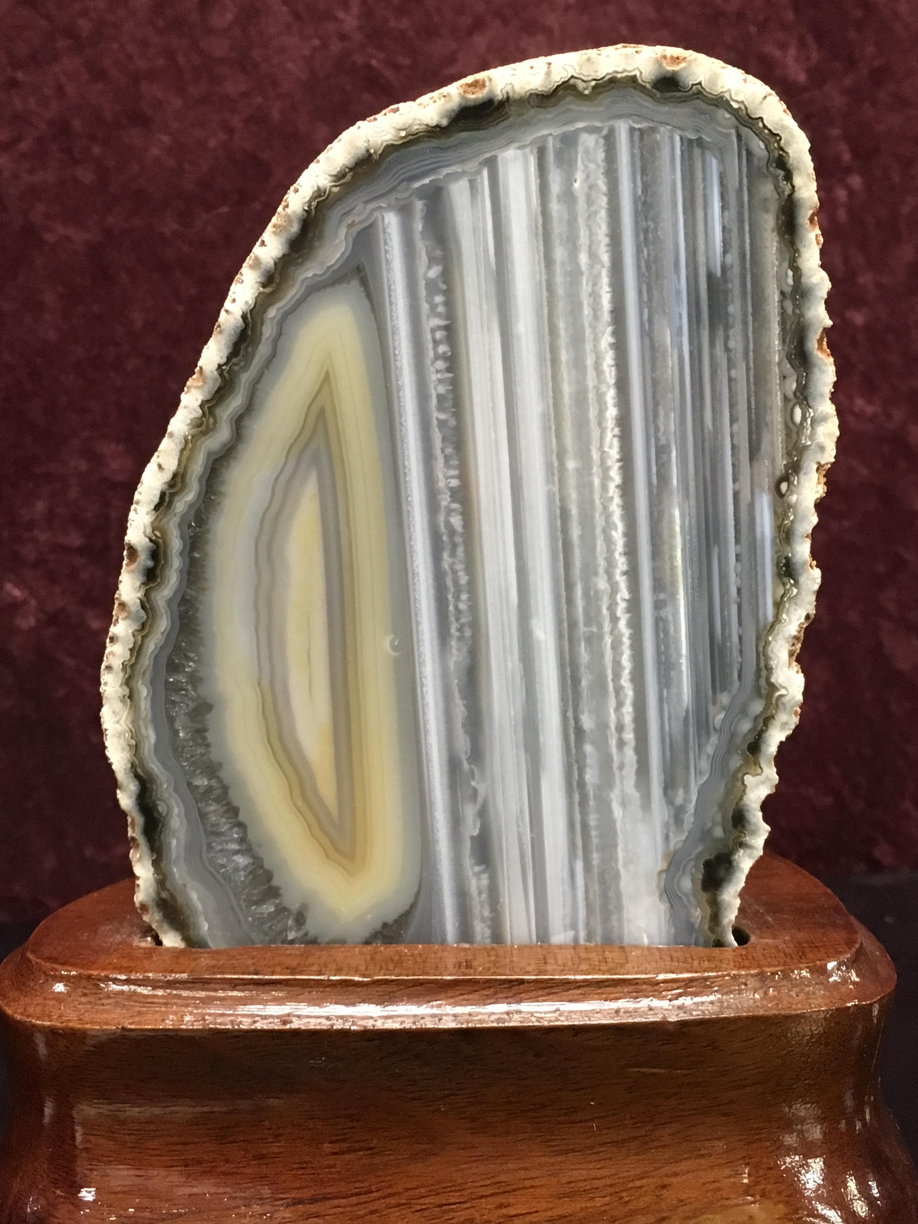 4 MOUNTED AND POLISHED AGATE CRYSTAL FROM BRAZIL - Image 4 of 5