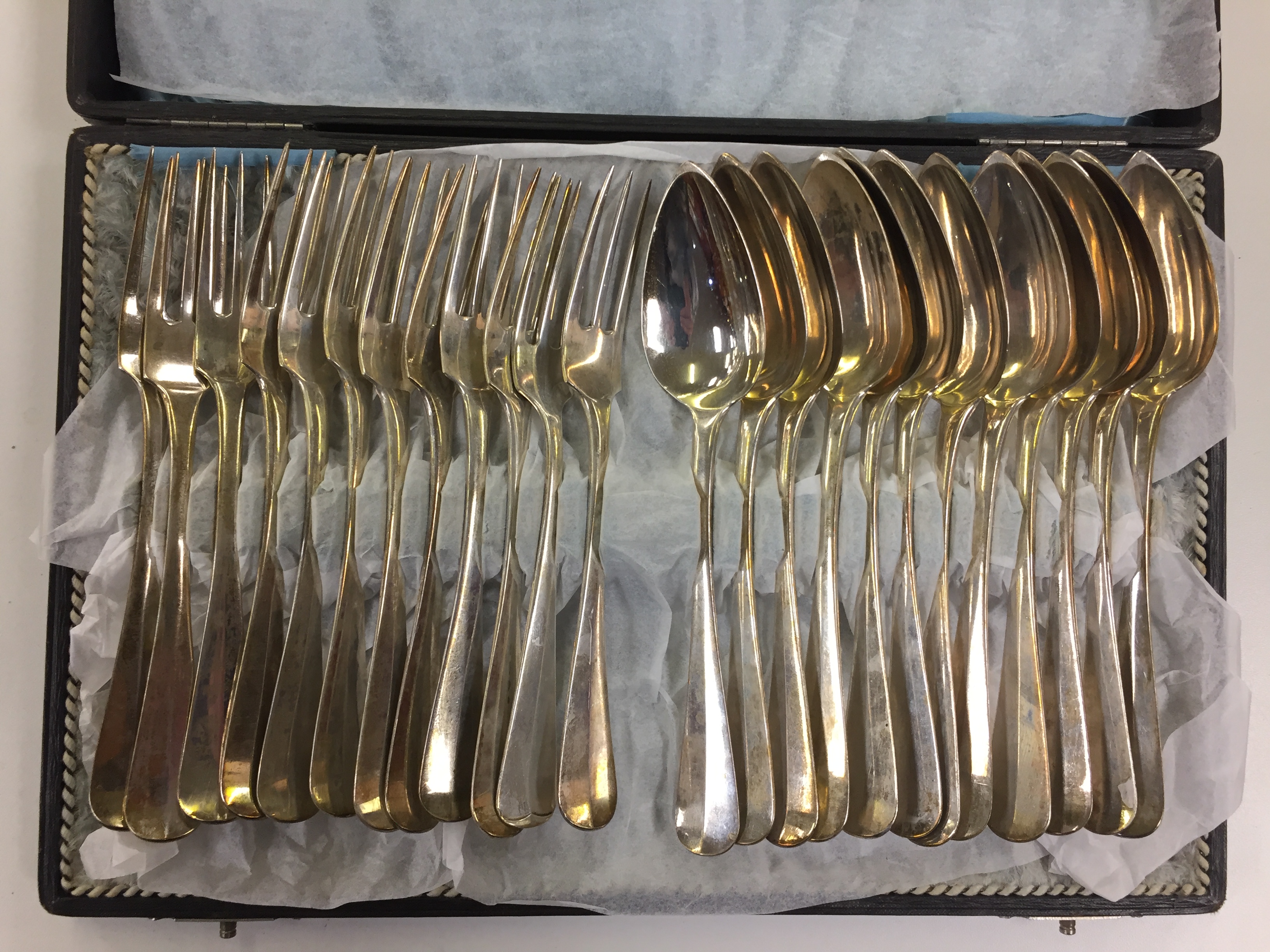 C20TH DUTCH SILVER CASED DESSERT SET OF 12 FORKS AND SPOONS BY J. - Image 2 of 3