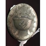 GERMAN WOUND BADGE SILVER COLOUR MARKED L24