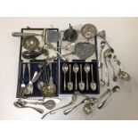 CASED SET OF SILVER TEASPOONS AND SILVER STRAINER, TONGS,