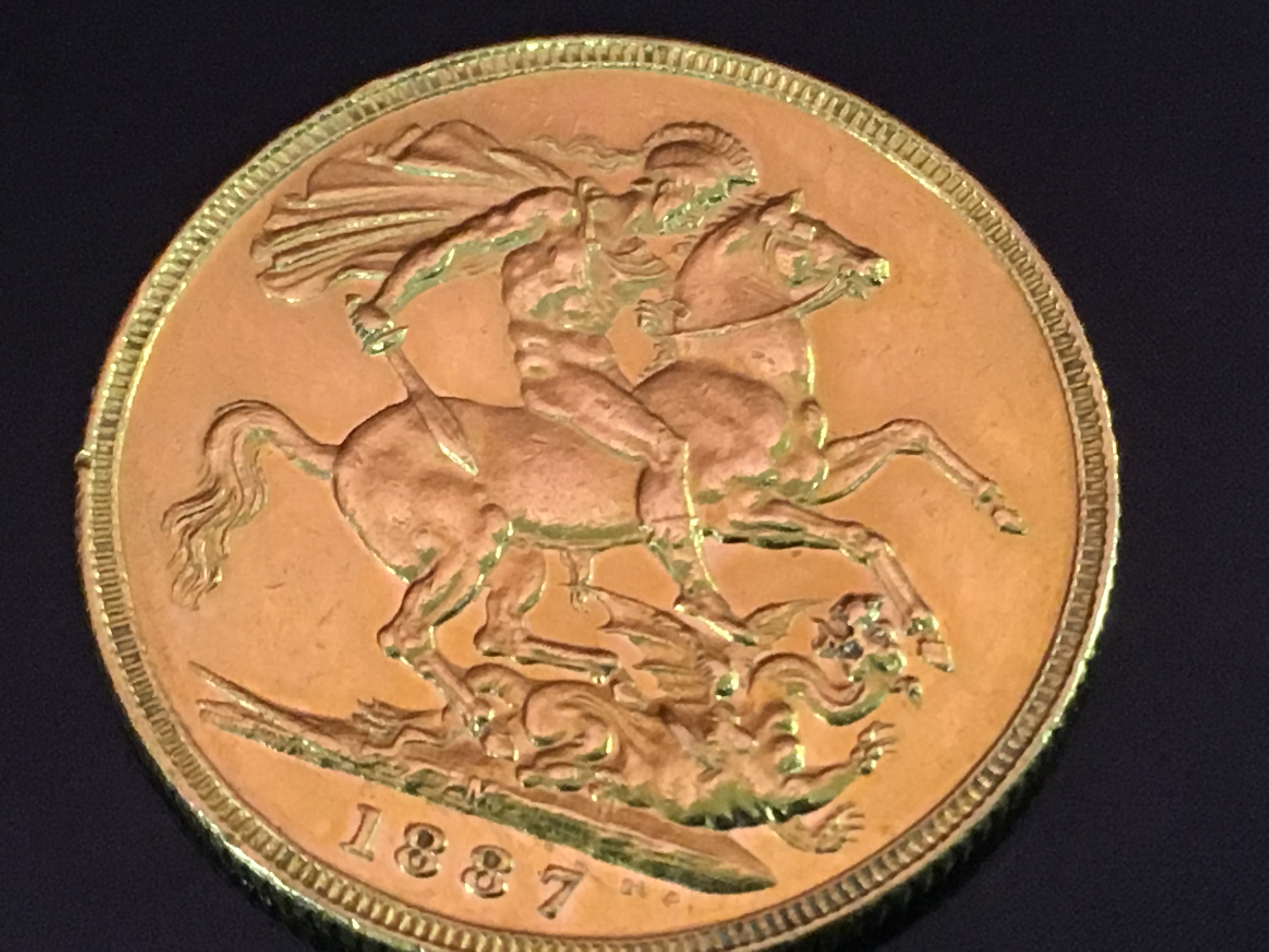 GOLD FULL SOVEREIGN COIN,