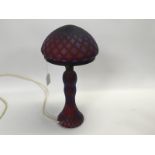 ART GLASS 'MUSHROOM SHAPE' LAMP WITH RED & BLUE LATTICE DESIGN,