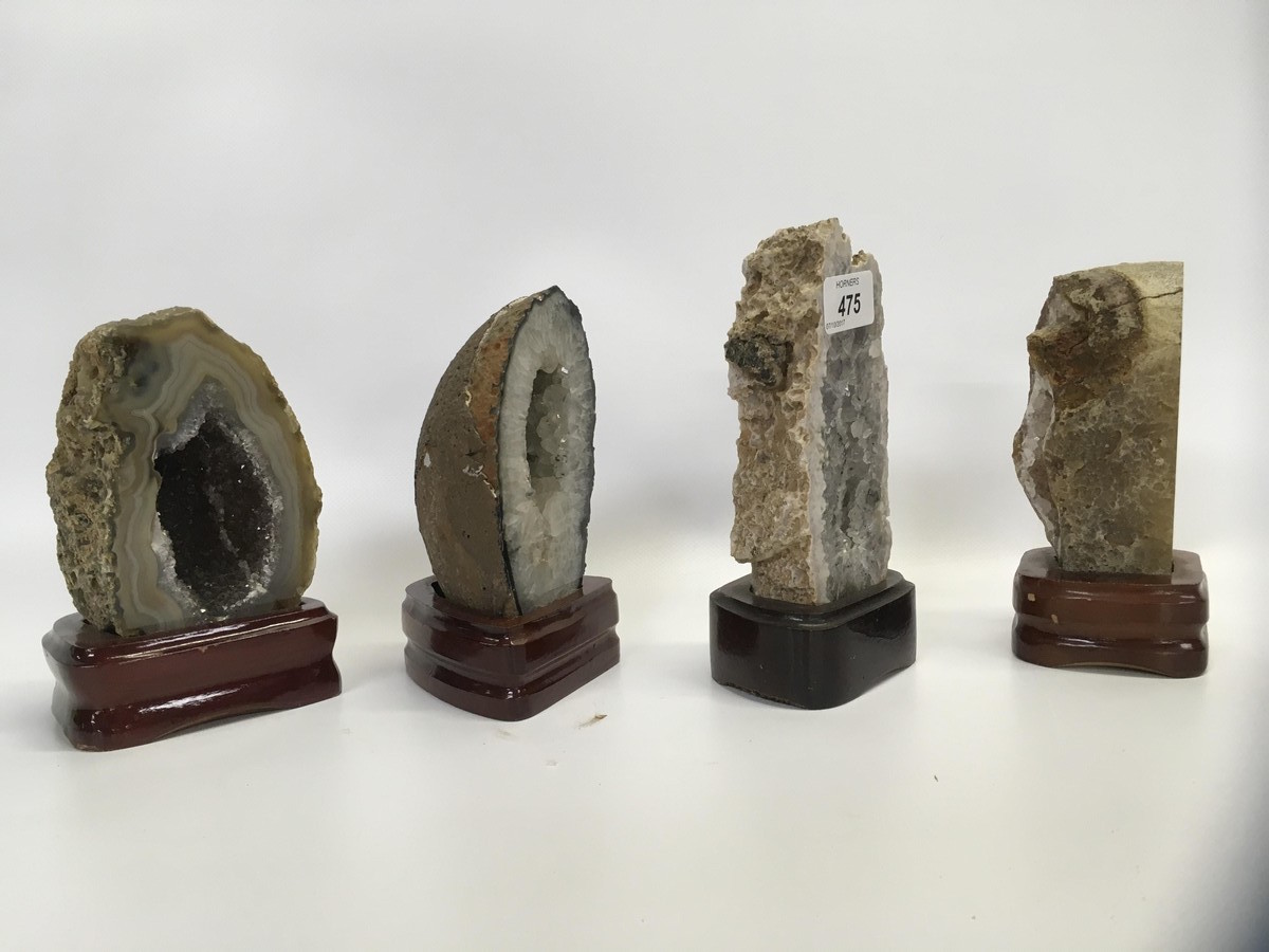 4 X AGATE CRYSTAL SAMPLES ON DISPLAY STAND - Image 2 of 2