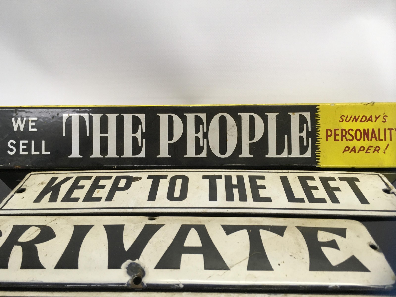 4 ENAMEL 'DOOR' SIGNS & TRIANGULAR 'THE PEOPLE' DESK SIGN - Image 3 of 4