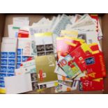 GB: SMALL BOX WITH DECIMAL BOOKLETS, FOLDED, BARCODE, GREETINGS ETC.
