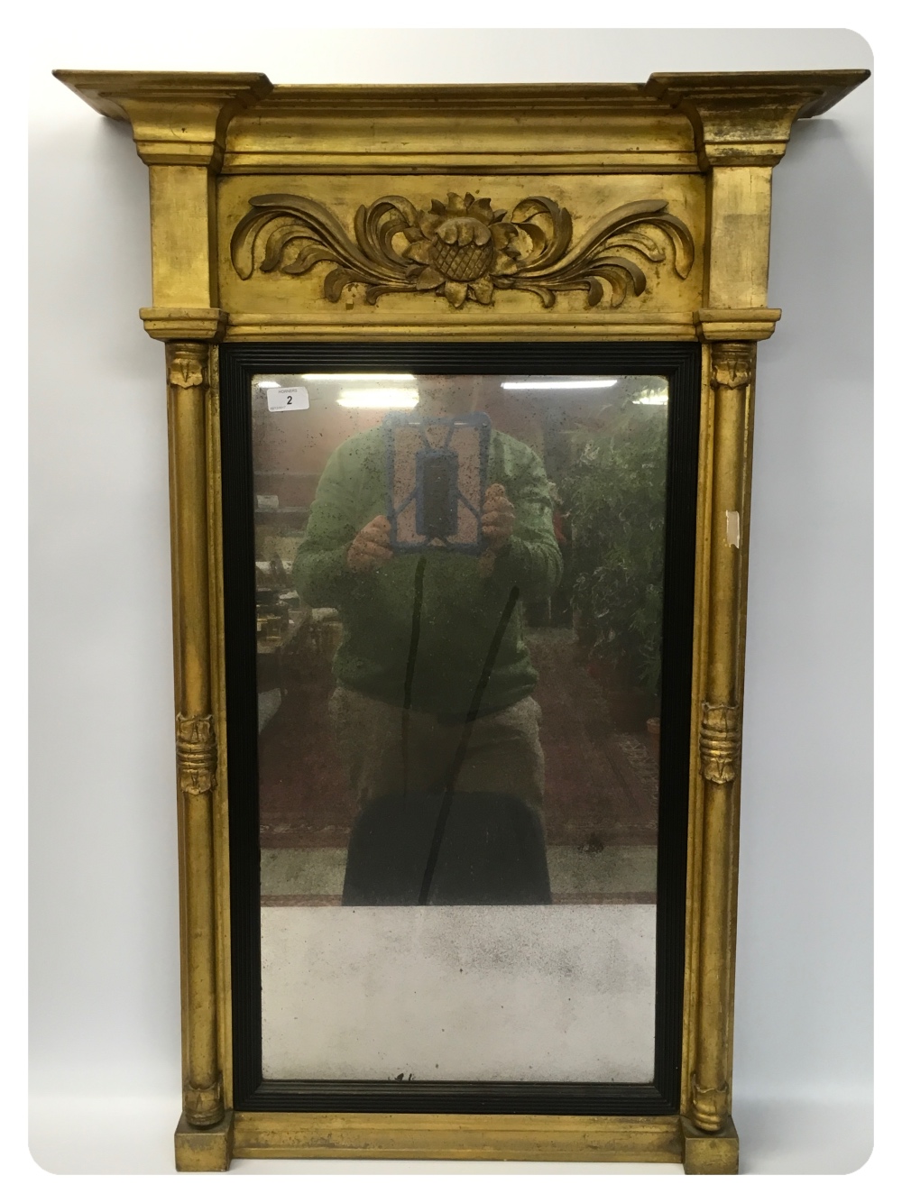 AN EARLY C19TH GILT WALL MIRROR, RETAINING ORIGINAL PLATE, HEIGHT 100CM,