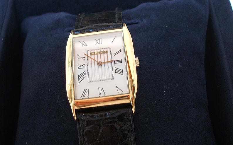 Rolls-Royce 'Springfield' Baume & Mercier gold gents wrist watch, complete with presentation box and - Image 2 of 3