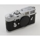 A Leica M2 camera, chrome body, serial number 1019748